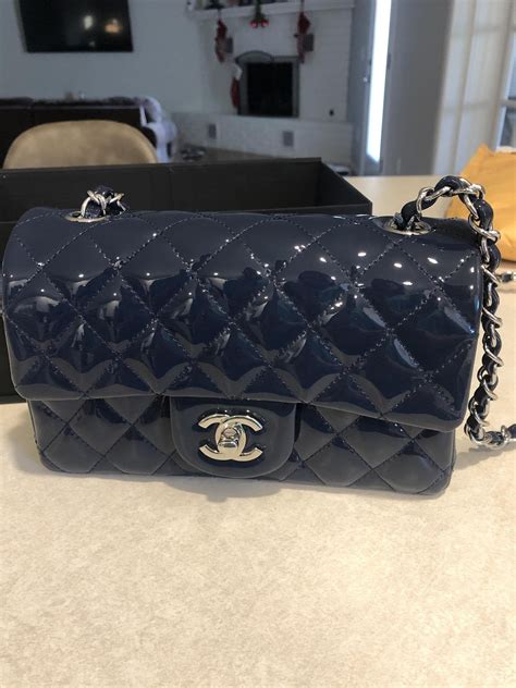 chanel mini 2.55